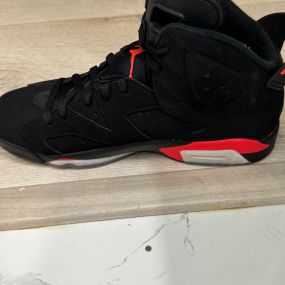 Jordan Retro 6 Infared - Picture 4 of 6